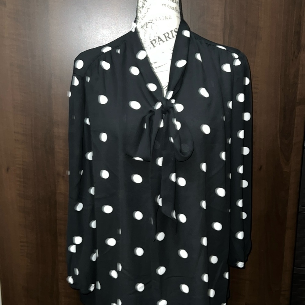 New York & Company 3/4 Length Sleeve Black and White Polka Dot Blouse, Size: XL
